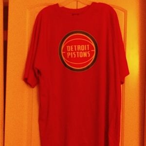 Plus size piston shirt